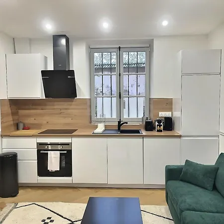 Chateau Versailles, Neuf Apartment Versailles